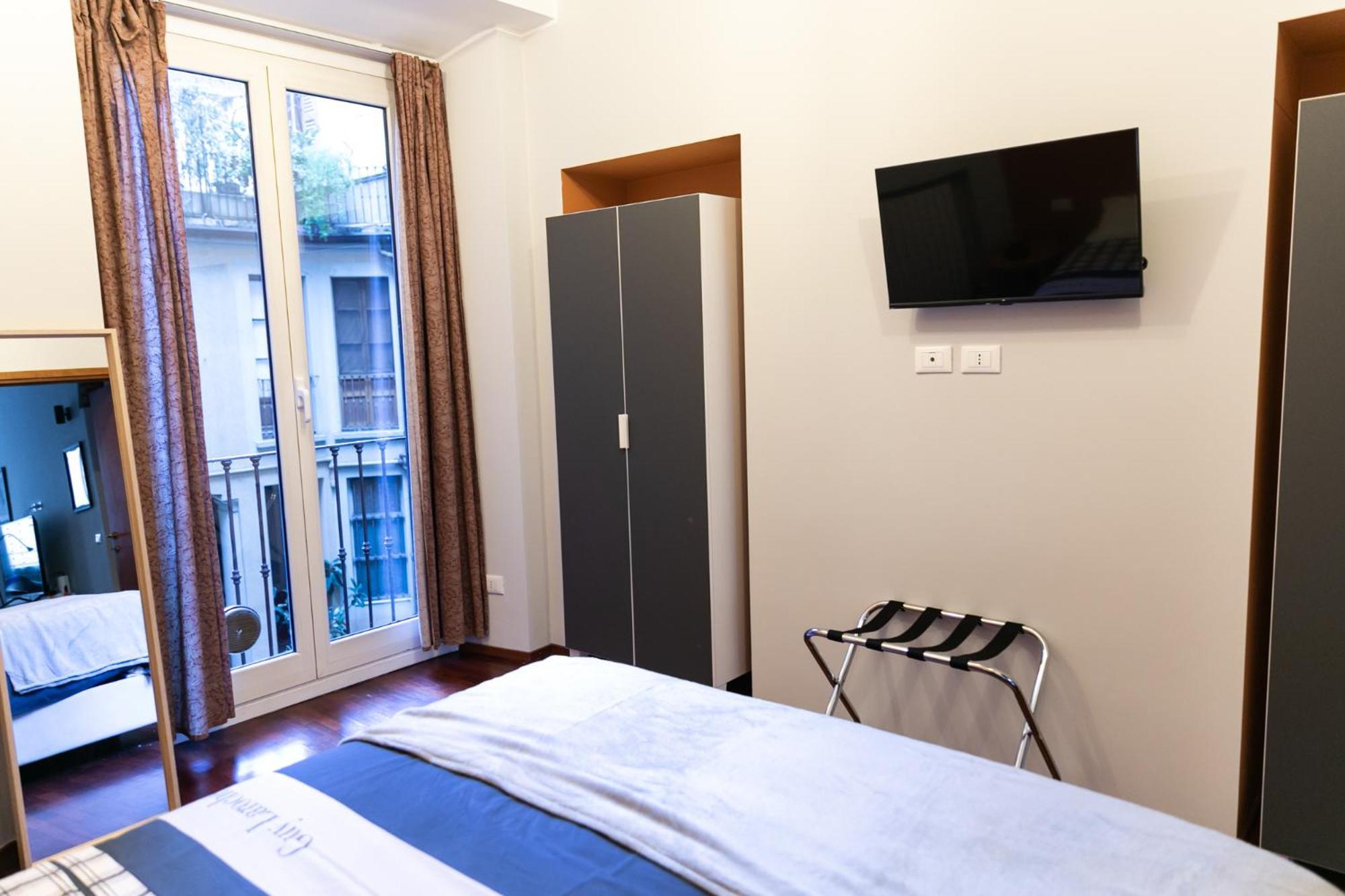 Sweet House Deluxe Apartment Milan Exterior photo